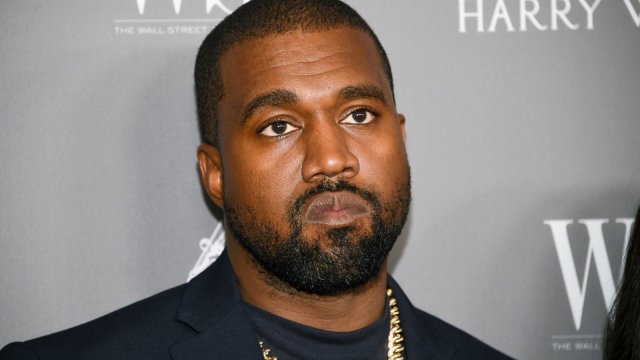 Koncert rapera Ye (Kanye West) v pražskej Chuchle Arena sa 25. júla neuskutoční: aréna vypovedala zmluvu s organizátormi pre komplikovanú komunikáciu.