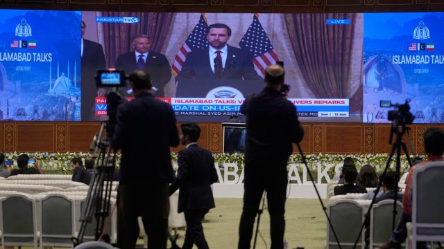 Prvé kolo rokovaní medzi Iránom a USA sa v Islamabade skončilo bez dohody