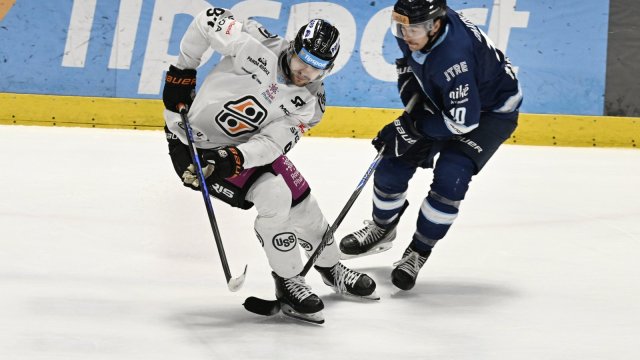 Hokejista Simon Jellúš potvrdil, že je pripravený na novú sezónu v drese HC Košice.