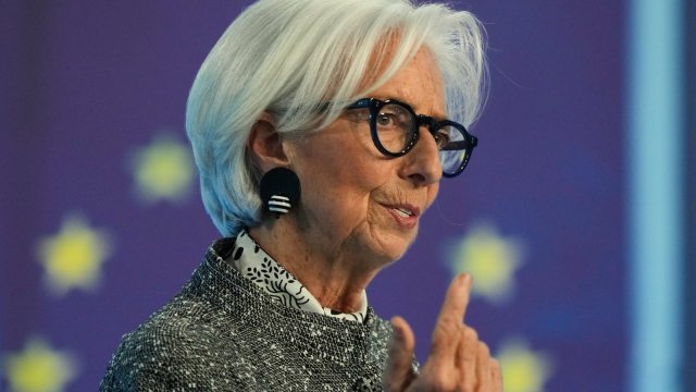 ECB po takmer troch rokoch zvýšila úrokové sadzby: